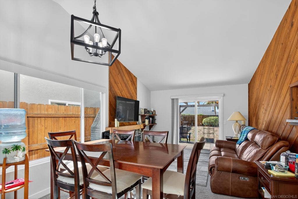1461 Autumn Woods Pl, Escondido, CA 92029 1461 Autumn Woods Pl, Escondido, CA 92029