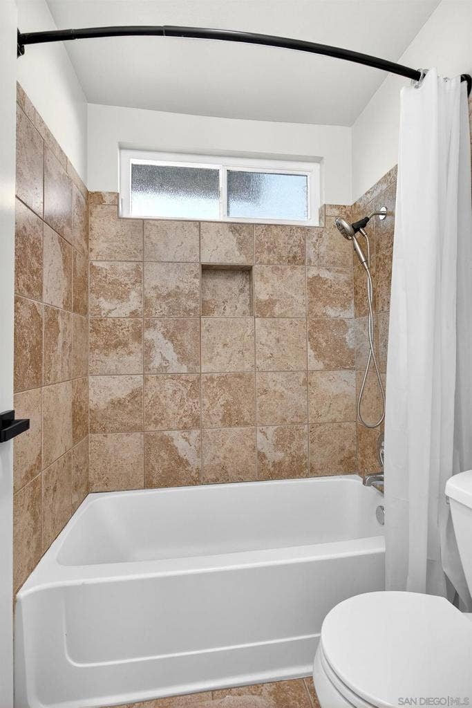 1461 Autumn Woods Pl, Escondido, CA 92029 1461 Autumn Woods Pl, Escondido, CA 92029
