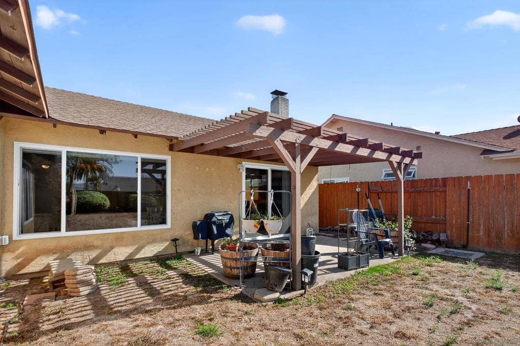 1461 Autumn Woods Pl, Escondido, CA 92029 1461 Autumn Woods Pl, Escondido, CA 92029