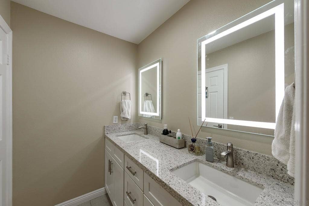 877 S Blue Vista, Anaheim, CA 92808