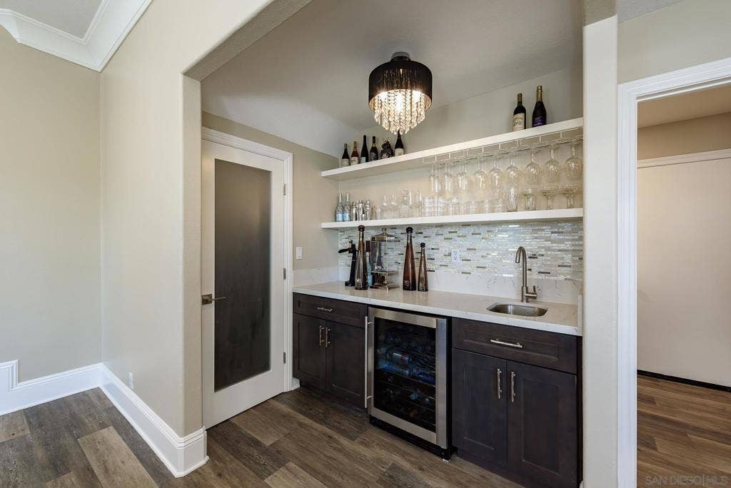 877 S Blue Vista, Anaheim, CA 92808