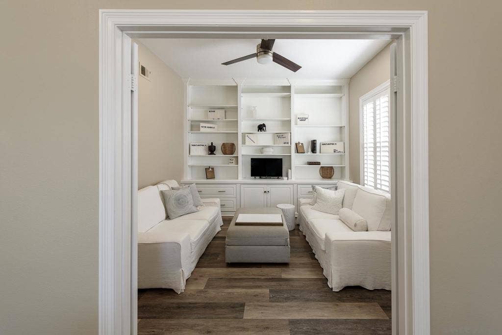 877 S Blue Vista, Anaheim, CA 92808