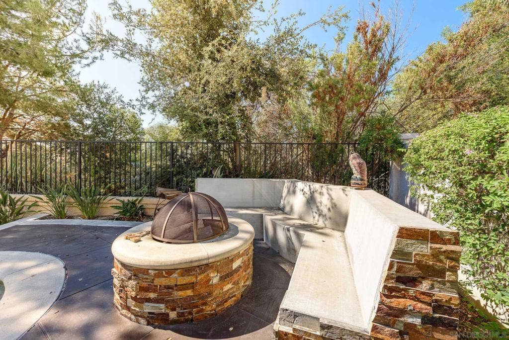 877 S Blue Vista, Anaheim, CA 92808