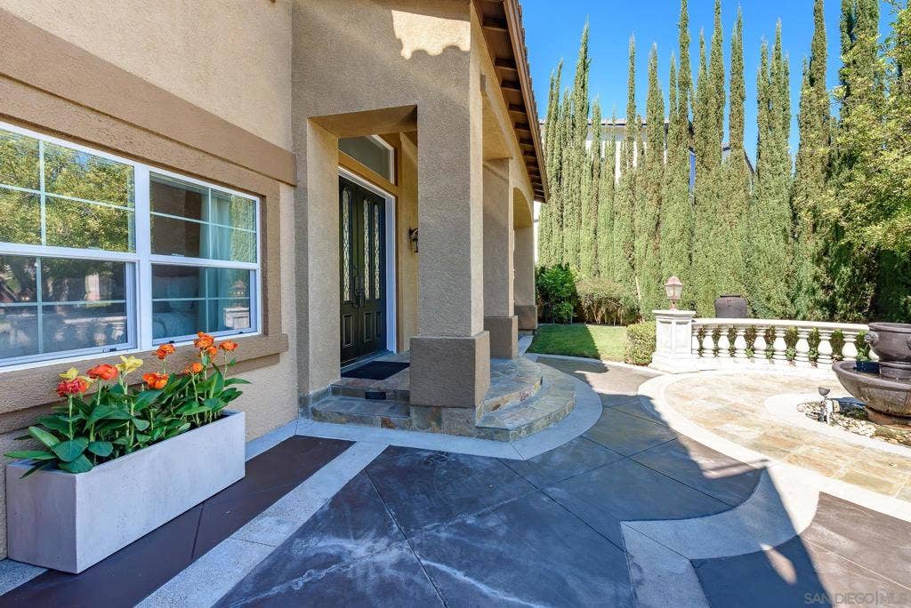 877 S Blue Vista, Anaheim, CA 92808