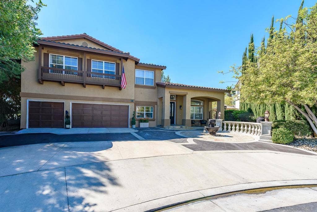 877 S Blue Vista, Anaheim, CA 92808
