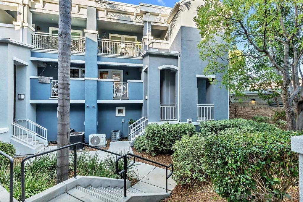 3463 Coastine Pl, San Diego, CA 92110 3463 Coastine Pl, San Diego, CA 92110