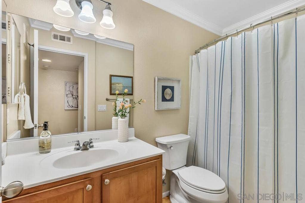 3463 Coastine Pl, San Diego, CA 92110 3463 Coastine Pl, San Diego, CA 92110