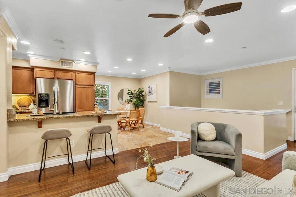 3463 Coastine Pl, San Diego, CA 92110 3463 Coastine Pl, San Diego, CA 92110