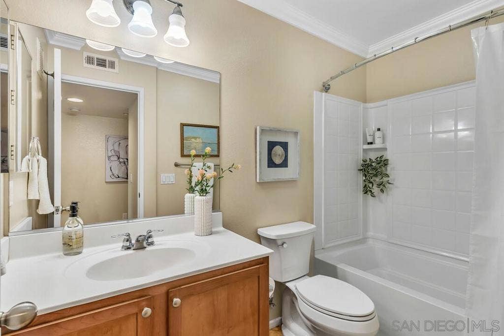 3463 Coastine Pl, San Diego, CA 92110 3463 Coastine Pl, San Diego, CA 92110