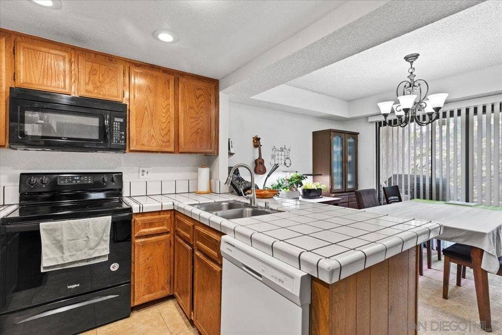 10424 Ridgewater Ln, San Diego, CA 92131 10424 Ridgewater Ln, San Diego, CA 92131