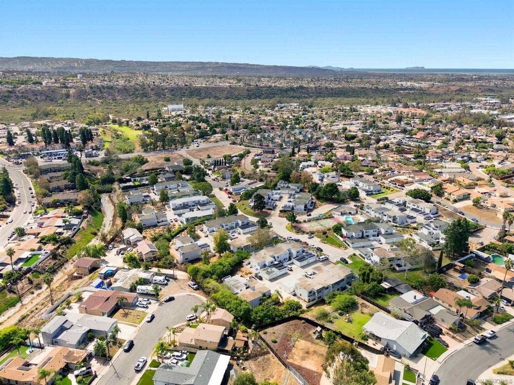 1640 Maple Drive, Chula Vista, CA 91911 1640 Maple Drive, Chula Vista, CA 91911