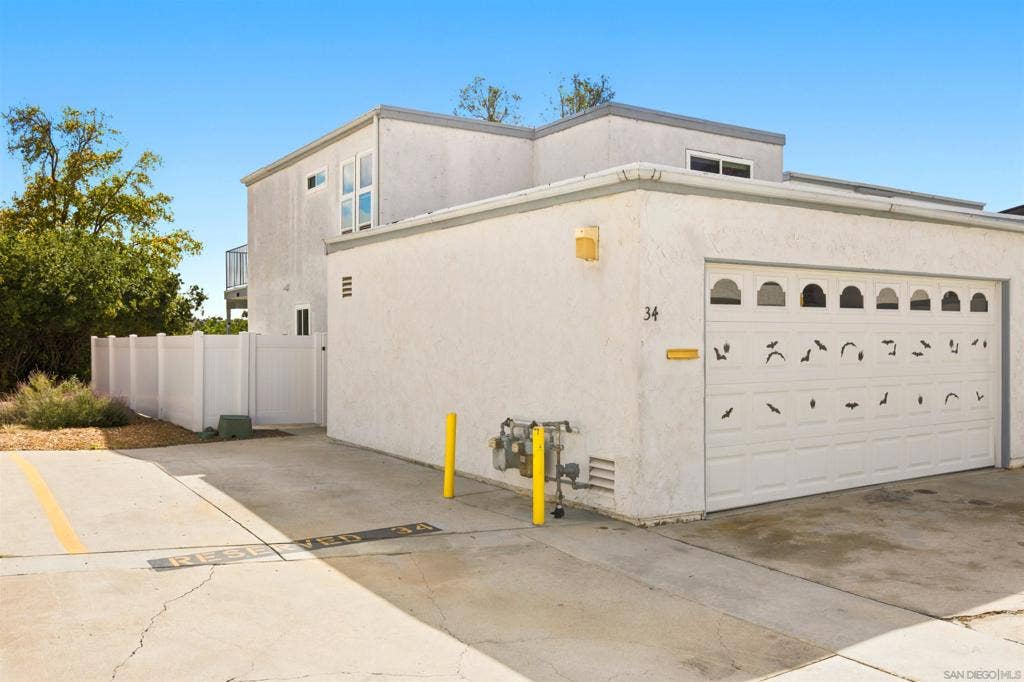 1640 Maple Drive, Chula Vista, CA 91911 1640 Maple Drive, Chula Vista, CA 91911