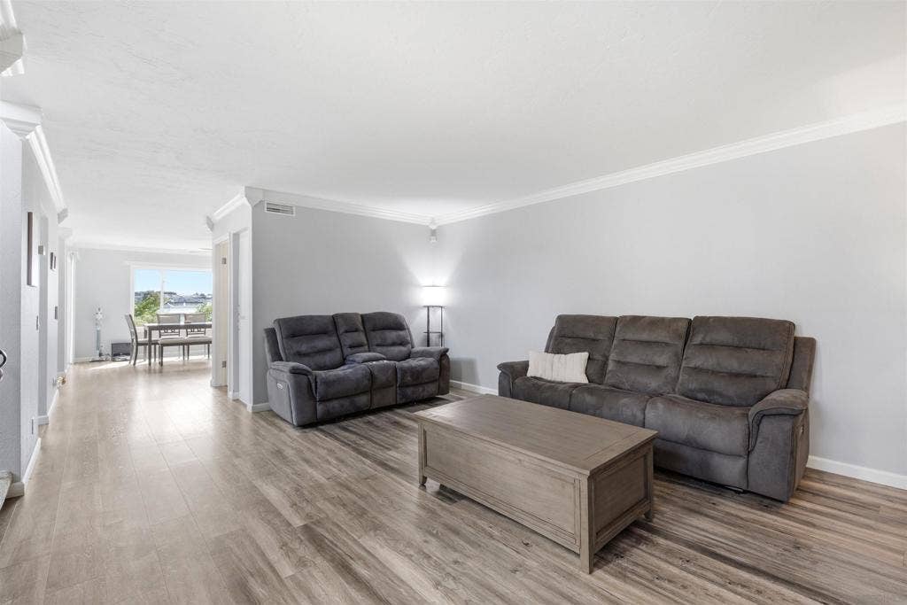 1640 Maple Drive, Chula Vista, CA 91911 1640 Maple Drive, Chula Vista, CA 91911