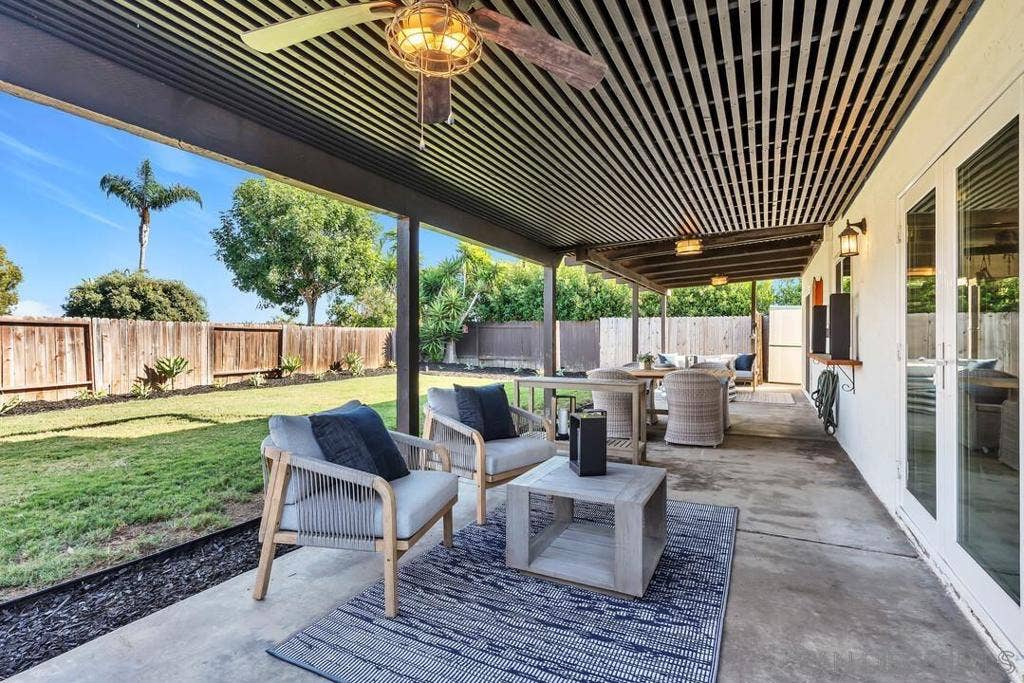 377 N Willowspring Drive, Encinitas, CA 92024 Patio/Deck