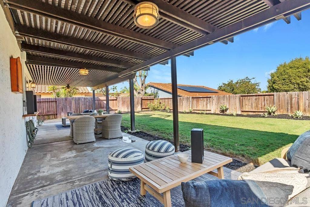 377 N Willowspring Drive, Encinitas, CA 92024 Patio/Deck