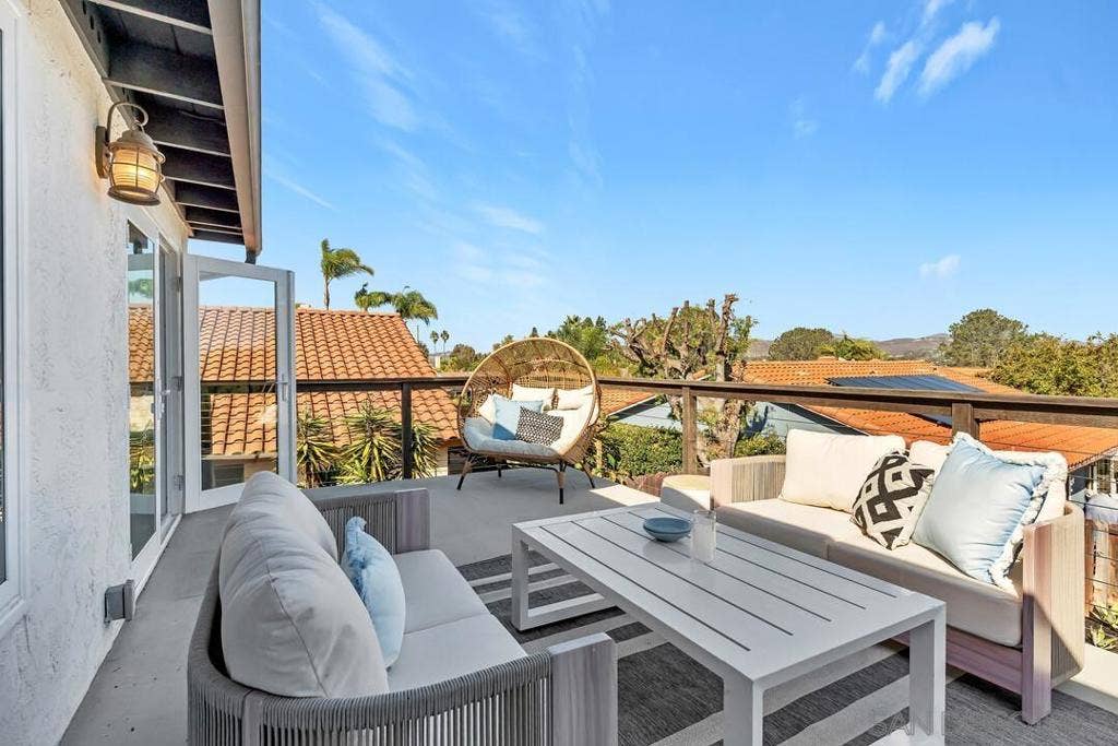 377 N Willowspring Drive, Encinitas, CA 92024 Patio/Deck