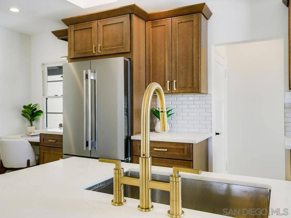 4533 45Th, San Diego, CA 92115