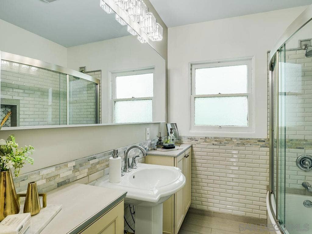 4533 45Th, San Diego, CA 92115
