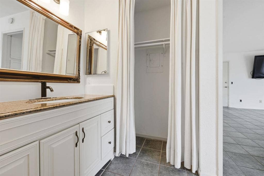 5918 Rancho Mission, #59, San Diego, CA 92108 5918 Rancho Mission, #59, San Diego, CA 92108