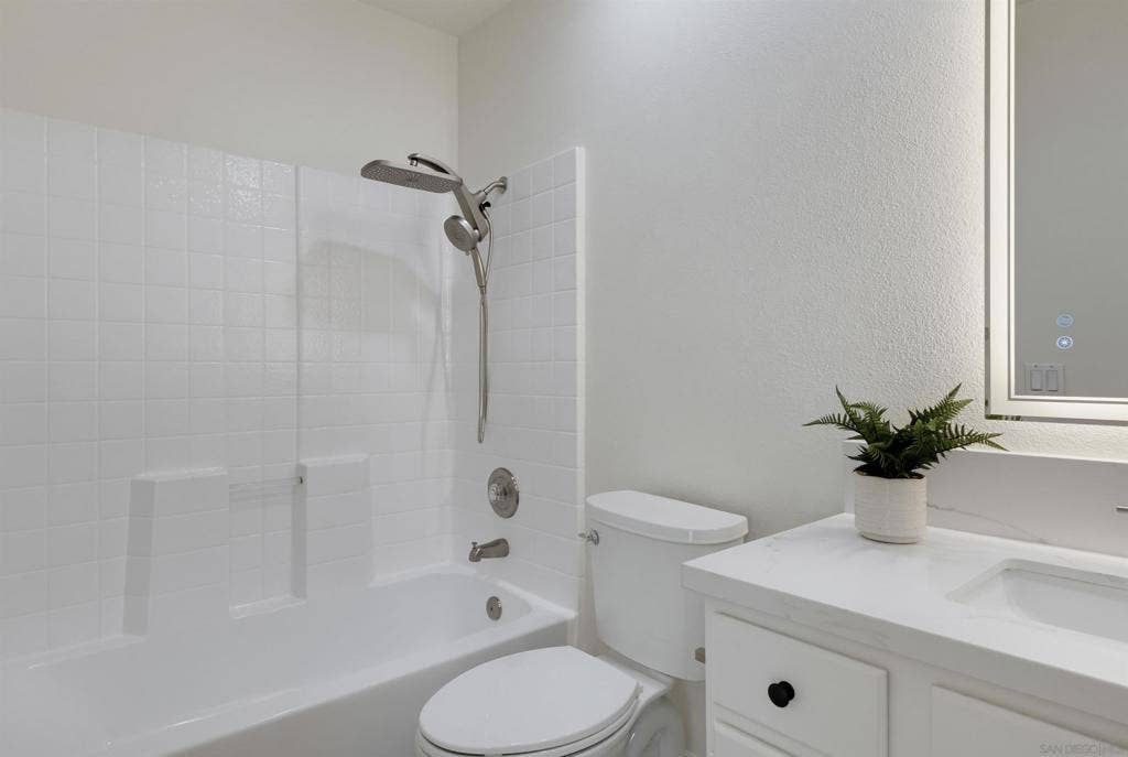 7753 Roan Rd, San Diego, CA 92129 7753 Roan Rd, San Diego, CA 92129