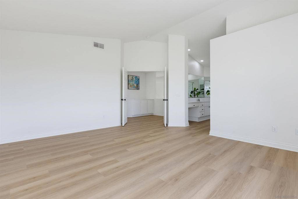7753 Roan Rd, San Diego, CA 92129 7753 Roan Rd, San Diego, CA 92129
