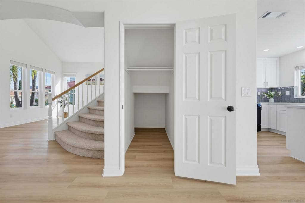 7753 Roan Rd, San Diego, CA 92129 7753 Roan Rd, San Diego, CA 92129