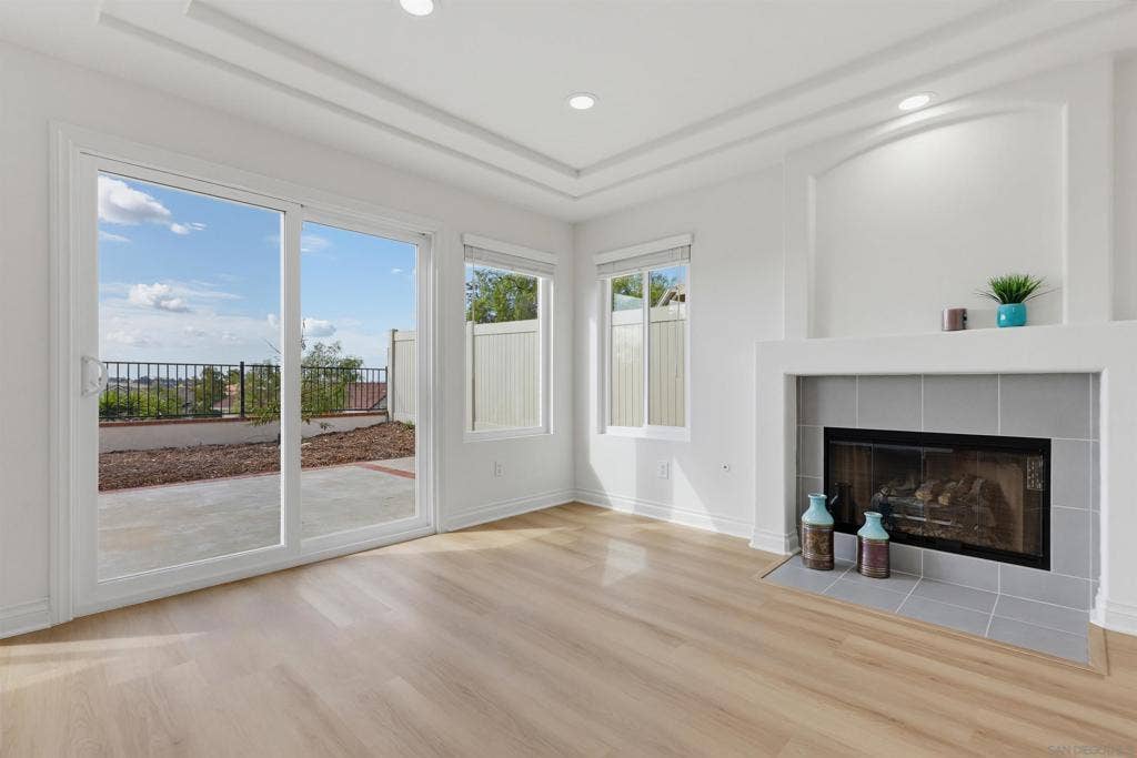 7753 Roan Rd, San Diego, CA 92129 7753 Roan Rd, San Diego, CA 92129