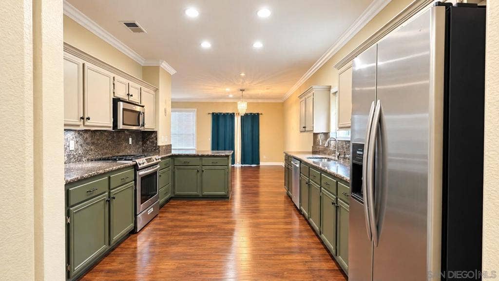 1387 Corte Bagalso, San Marcos, CA 92069