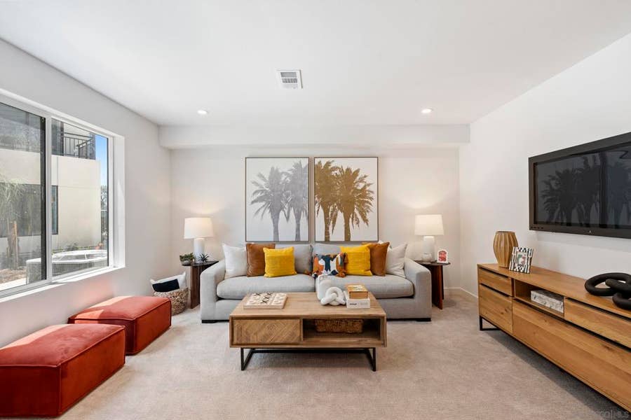 Property photo for 3309 Ruffin Rd, #14, San Diego, CA