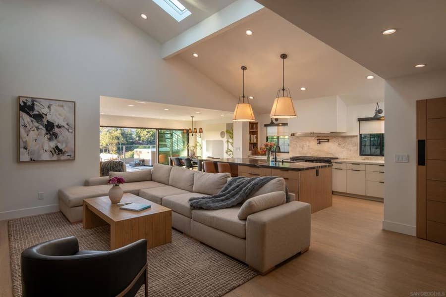 Property photo for 5876 Highplace Dr, San Diego, CA