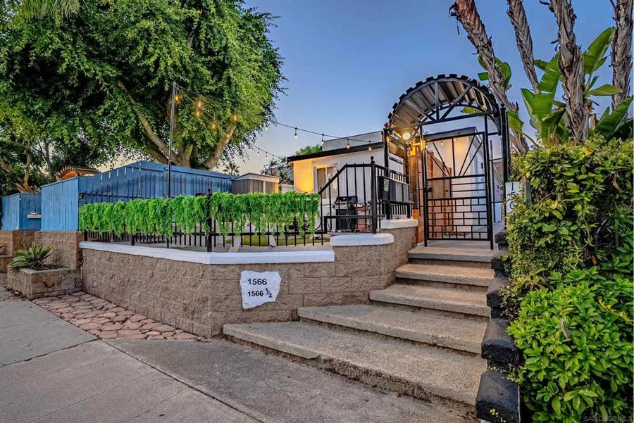 Property photo for 1566 Reed Ave, San Diego, CA