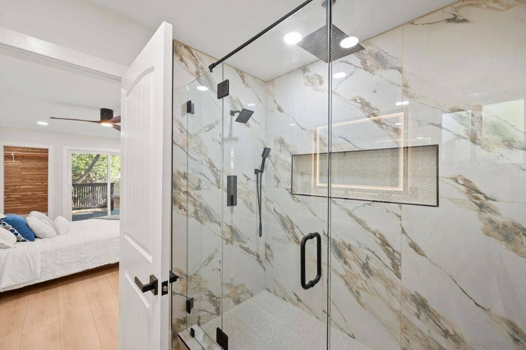 2004 Shire Drive, El Cajon, CA 92019 2004 Shire Drive, El Cajon, CA 92019