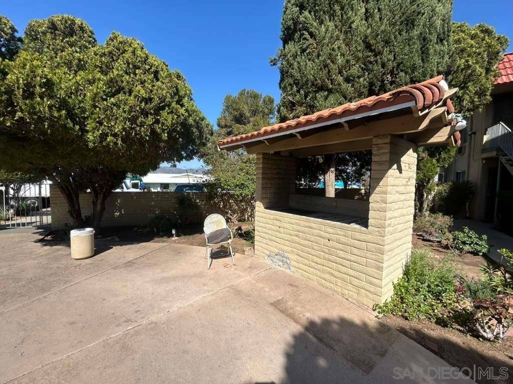 1259 E Ohio Ave, Escondido, CA 92027 1259 E Ohio Ave, Escondido, CA 92027