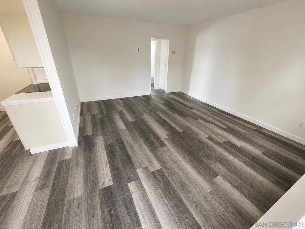 1259 E Ohio Ave, Escondido, CA 92027 1259 E Ohio Ave, Escondido, CA 92027