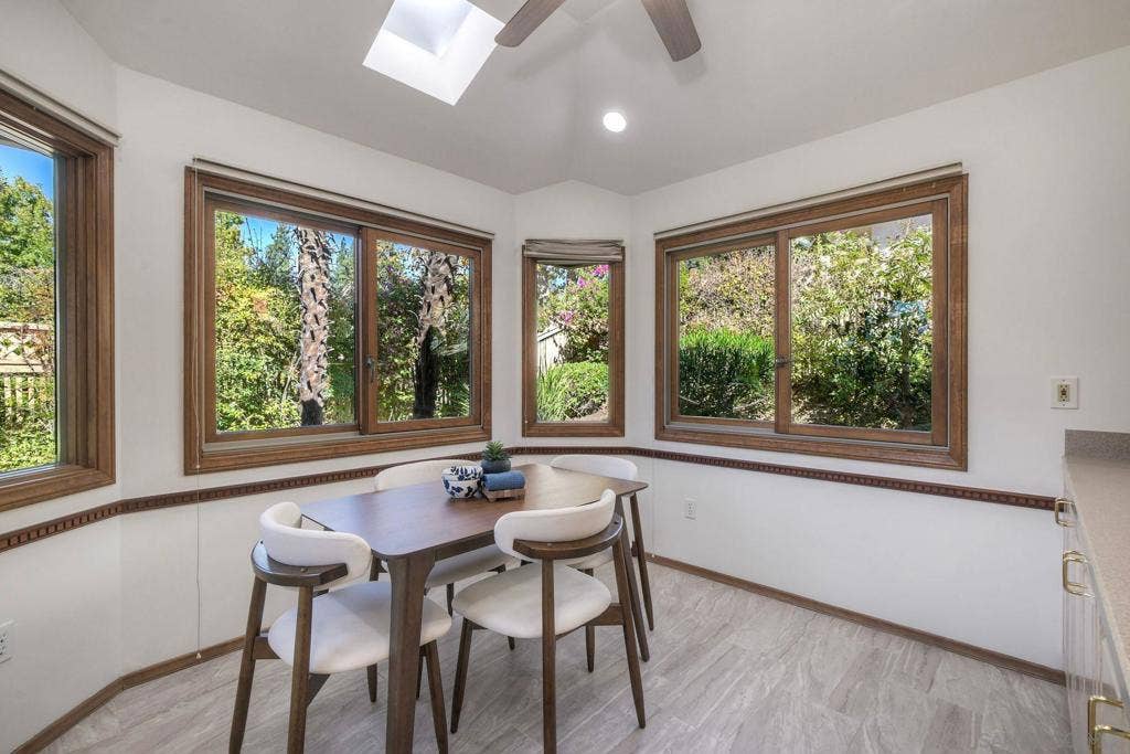 17220 Merlot Pl, Poway, CA 92064 17220 Merlot Pl, Poway, CA 92064