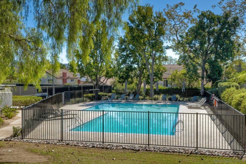 17220 Merlot Pl, Poway, CA 92064 17220 Merlot Pl, Poway, CA 92064