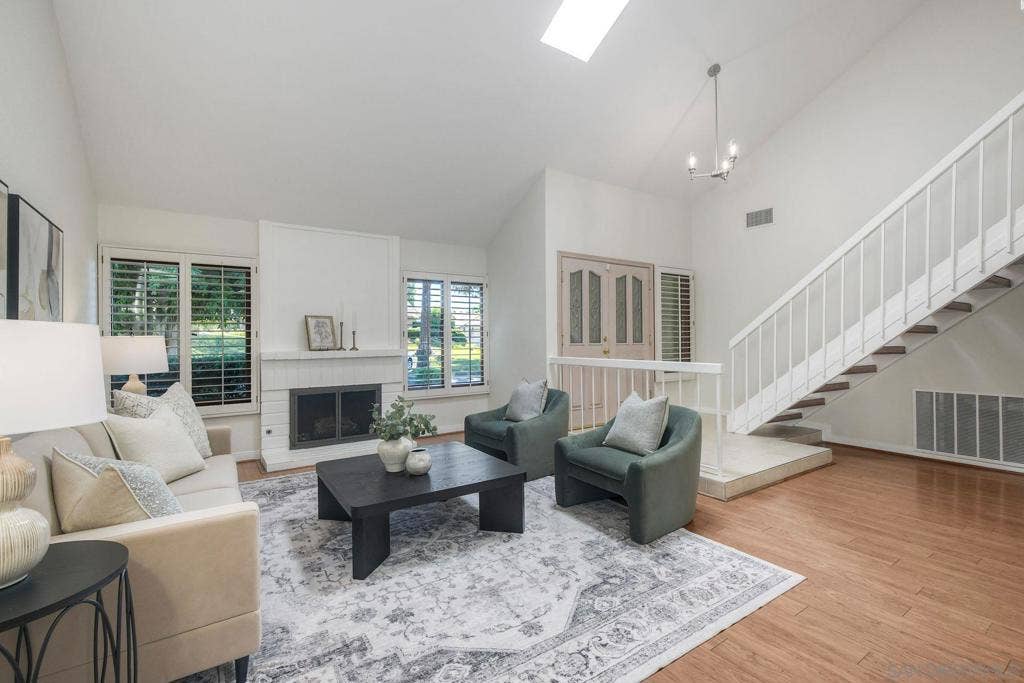 17220 Merlot Pl, Poway, CA 92064 17220 Merlot Pl, Poway, CA 92064