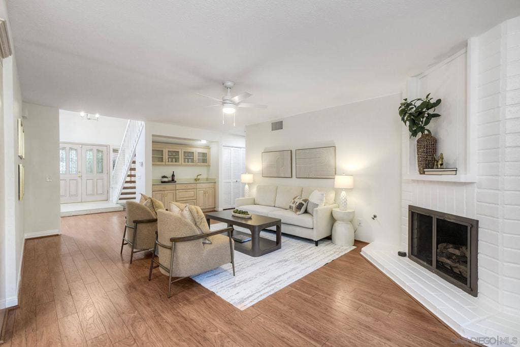 17220 Merlot Pl, Poway, CA 92064 17220 Merlot Pl, Poway, CA 92064