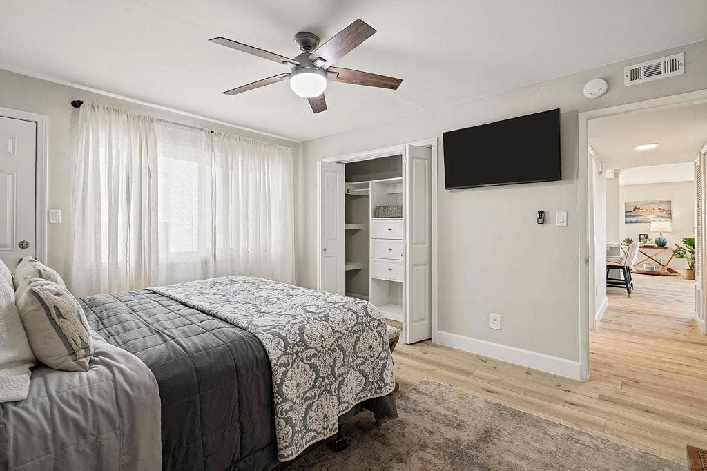 1828 Linwood St, #11, San Diego, CA 92110 1828 Linwood St, #11, San Diego, CA 92110