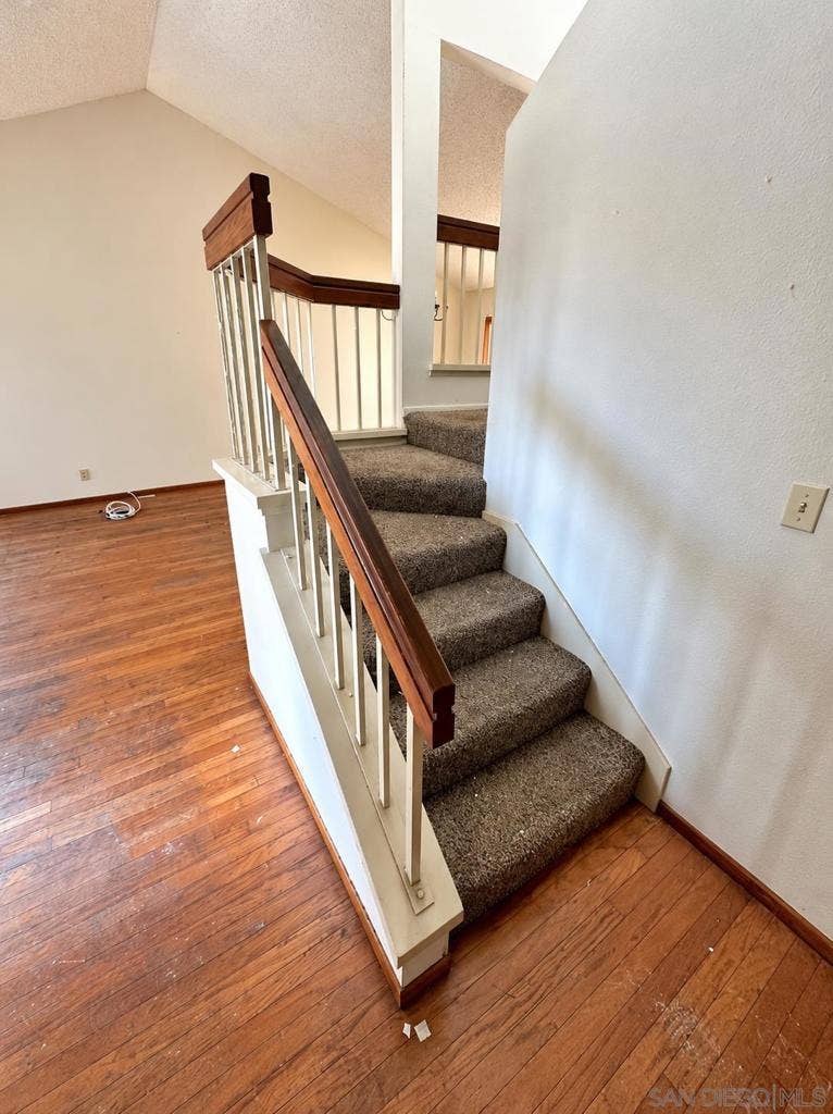 7059 Bullock Dr, San Diego, CA 92114 7059 Bullock Dr, San Diego, CA 92114
