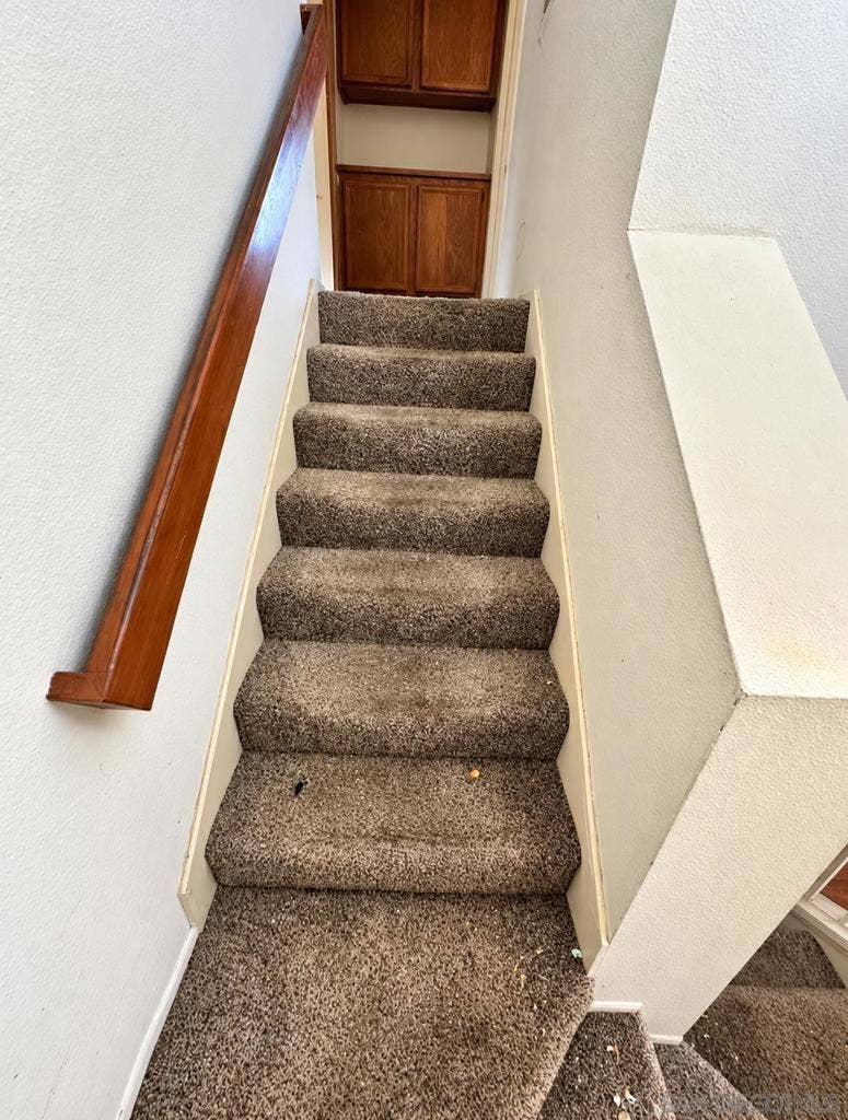 7059 Bullock Dr, San Diego, CA 92114 7059 Bullock Dr, San Diego, CA 92114
