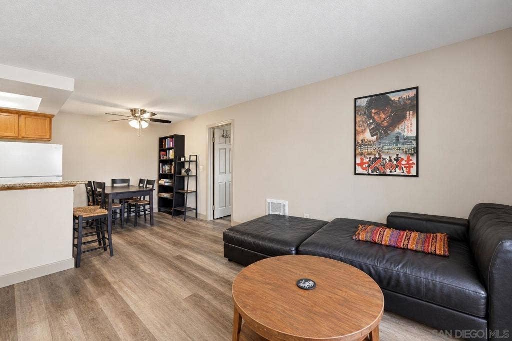 432 Edgehill Ln., #120, Oceanside, CA 92054 432 Edgehill Ln., #120, Oceanside, CA 92054