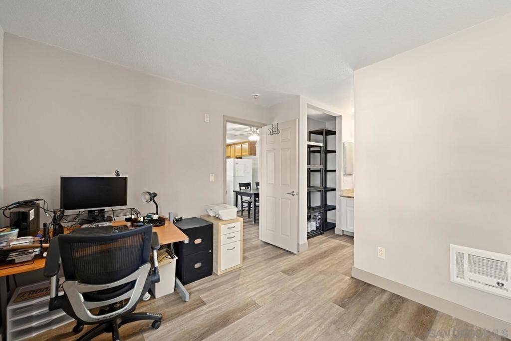 432 Edgehill Ln., #120, Oceanside, CA 92054 432 Edgehill Ln., #120, Oceanside, CA 92054