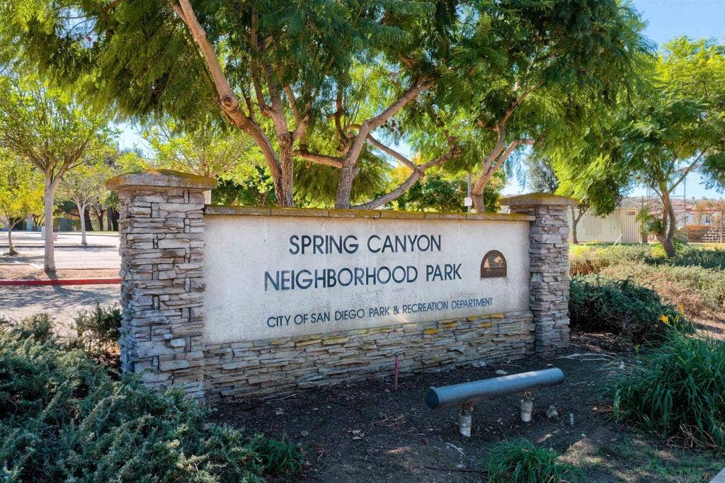 10827 Caminito Arcada, San Diego, CA 92131 10827 Caminito Arcada, San Diego, CA 92131