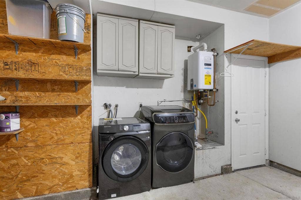 10827 Caminito Arcada, San Diego, CA 92131 10827 Caminito Arcada, San Diego, CA 92131