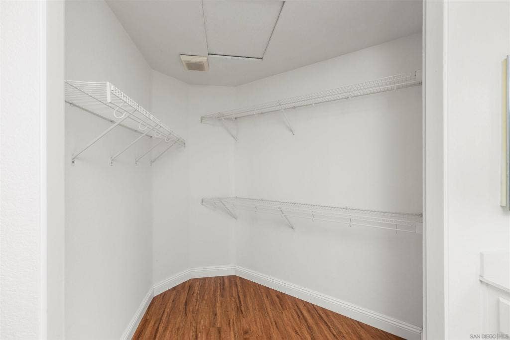 10827 Caminito Arcada, San Diego, CA 92131 10827 Caminito Arcada, San Diego, CA 92131