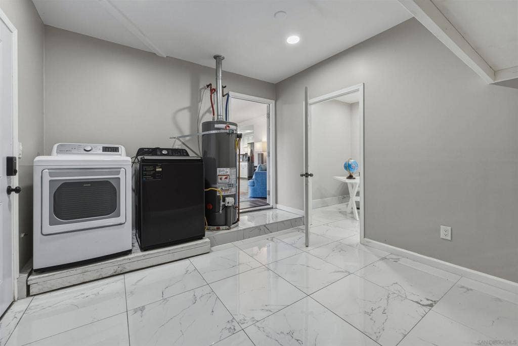 7906 Anders Cir, La Mesa, CA 91942 7906 Anders Cir, La Mesa, CA 91942
