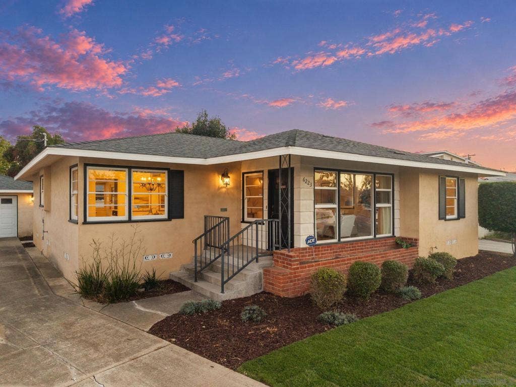6223 Mesita Drive, San Diego, CA 92115 6223 Mesita Drive, San Diego, CA 92115