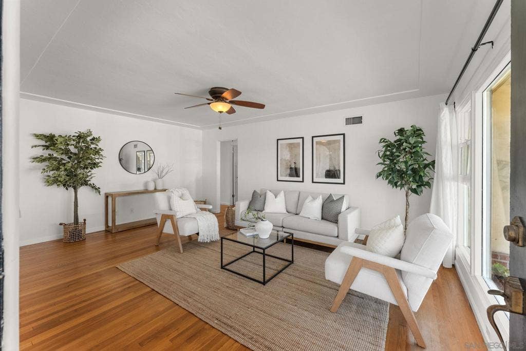 6223 Mesita Drive, San Diego, CA 92115 6223 Mesita Drive, San Diego, CA 92115