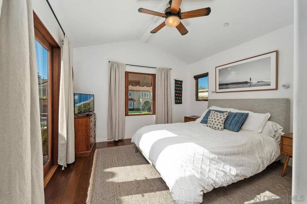 4261 Trias St, San Diego, CA 92103 4261 Trias St, San Diego, CA 92103